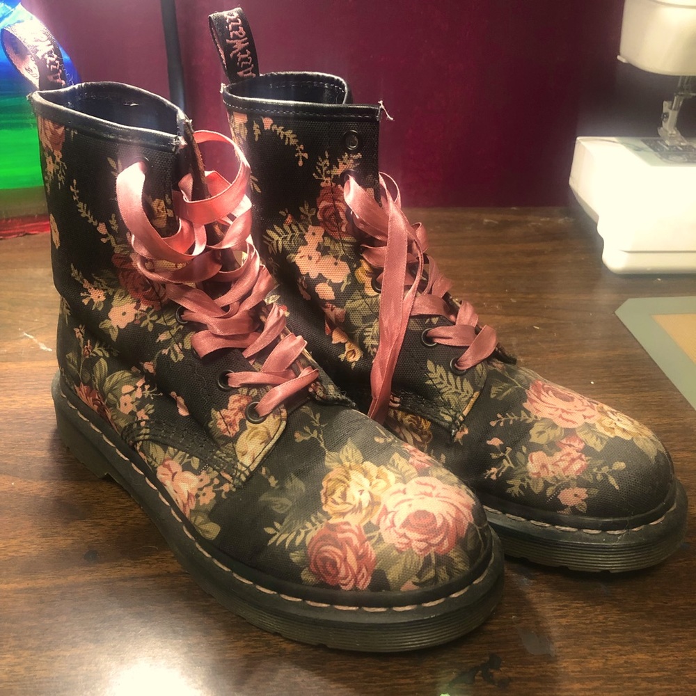 Dr. Martens US 7 / EU 38